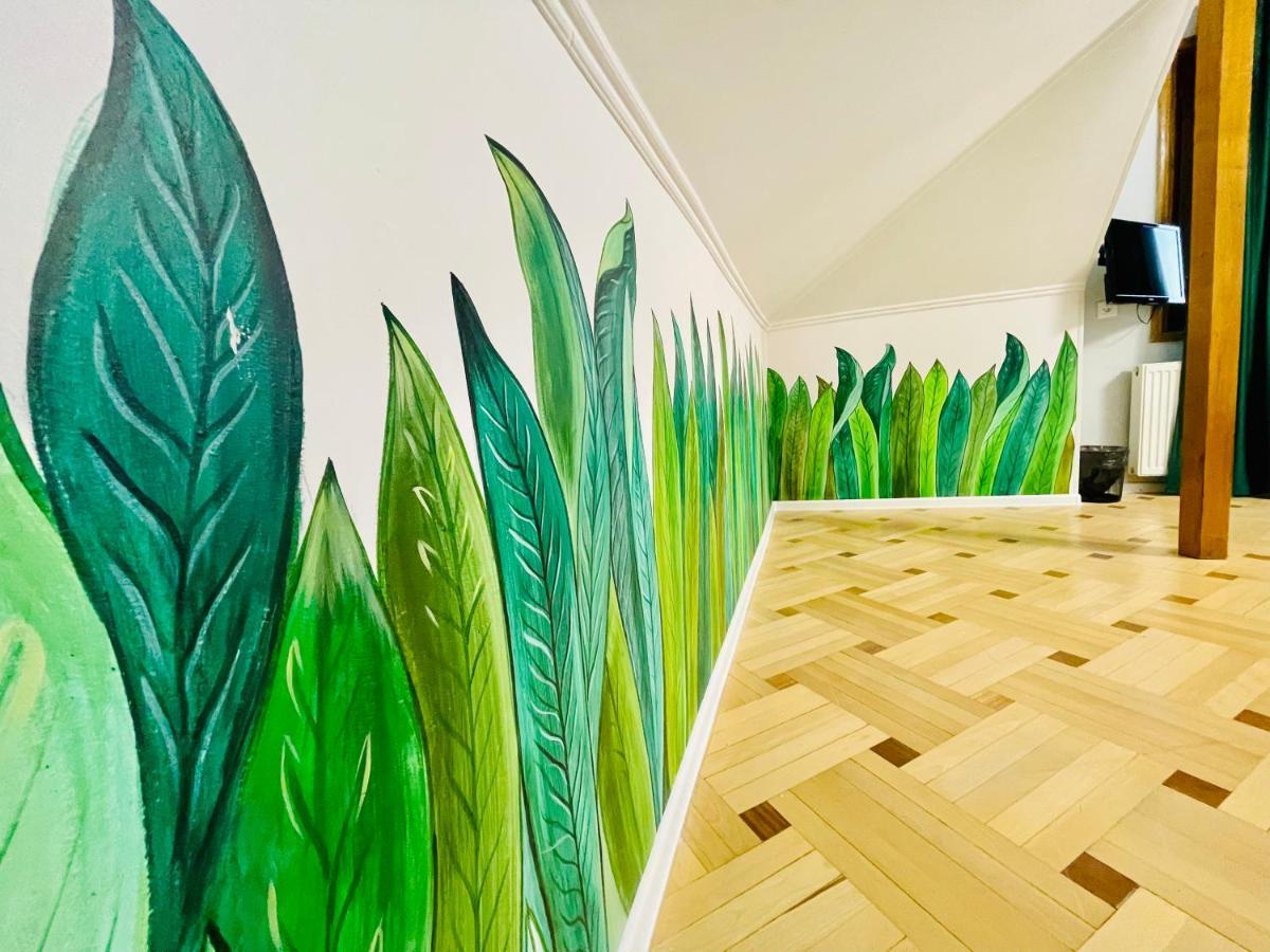 Quality Inn Tiflis Dış mekan fotoğraf