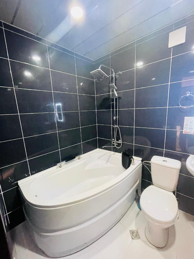 Quality Inn Tiflis Dış mekan fotoğraf