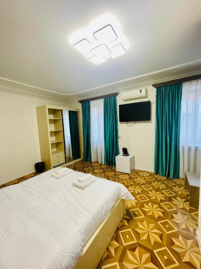 Quality Inn Tiflis Dış mekan fotoğraf