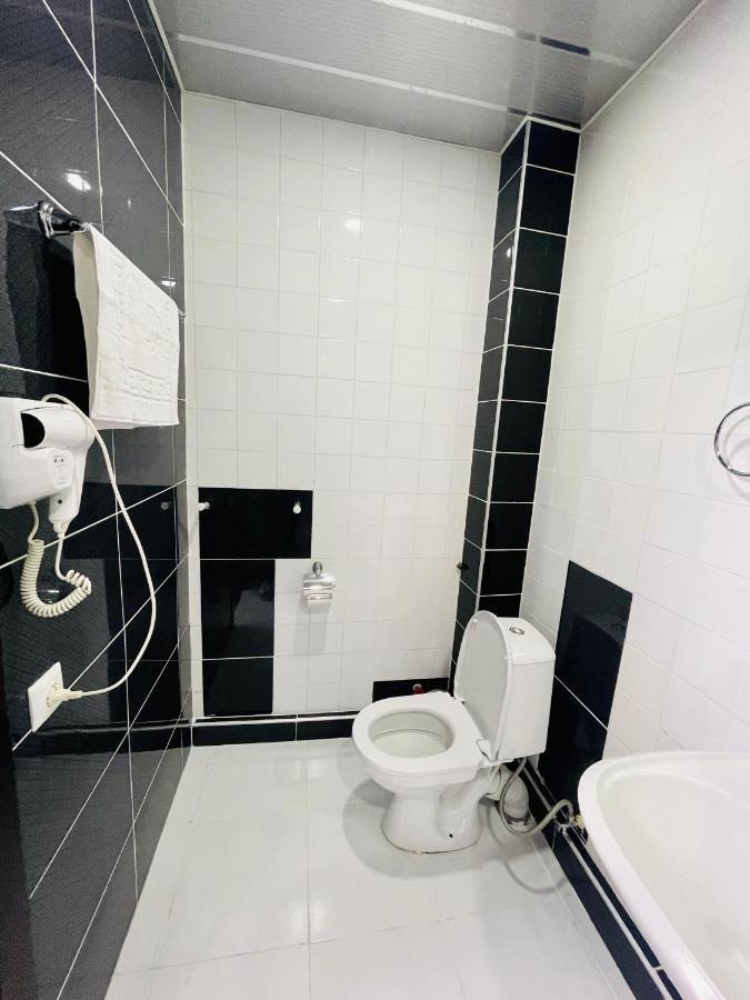 Quality Inn Tiflis Dış mekan fotoğraf