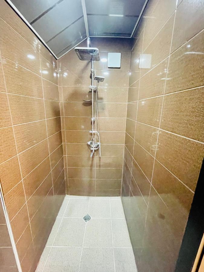 Quality Inn Tiflis Dış mekan fotoğraf
